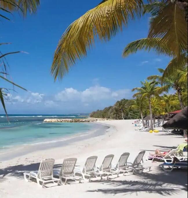 Studio Avec Vue Mer Exceptionnelle, Plage Et Piscine, Village Vacances Sainte-Anne Sainte-Anne (Grande-Terre) Exterior foto
